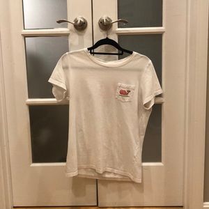 Vineyard Vines T-shirt